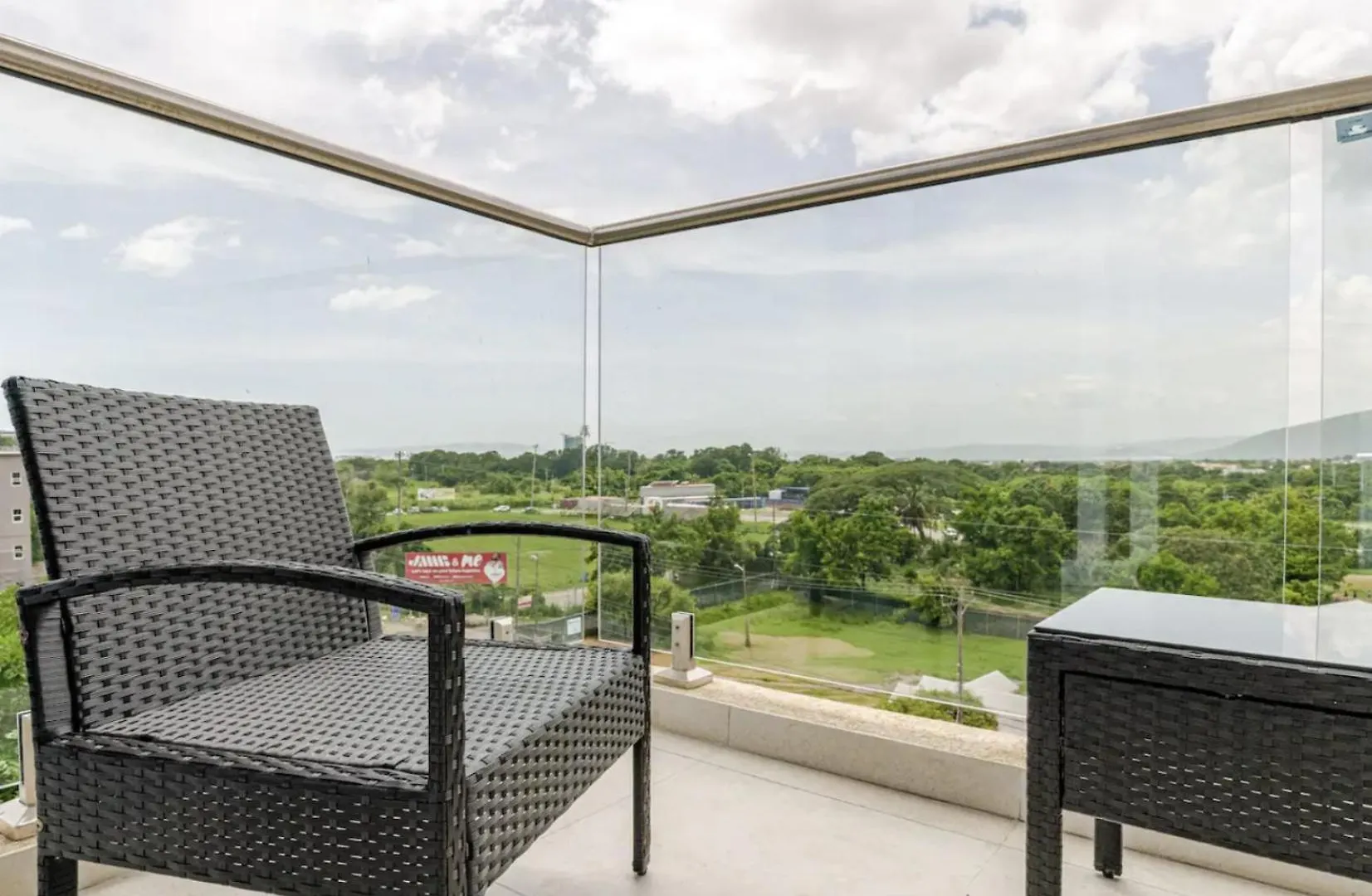 公寓 Luxe City Oasis 2Br With Rooftop Pool And Gym 金斯敦